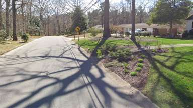 Rembert Drive without sidewalk