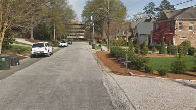 Looking down Lake Boone Trail towards Glenwood Avenue. Shows a dead end sidewalk and the need of a sidewalk