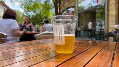 picture of a cup of beer