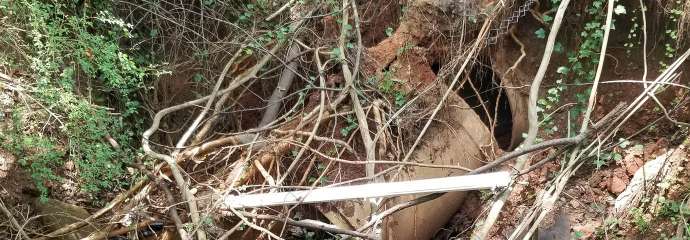 poole road broken stormwater pipe