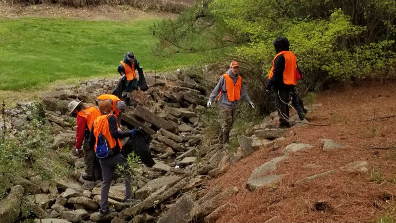 Boy Scout Troop 214 Cleanup Volunteers