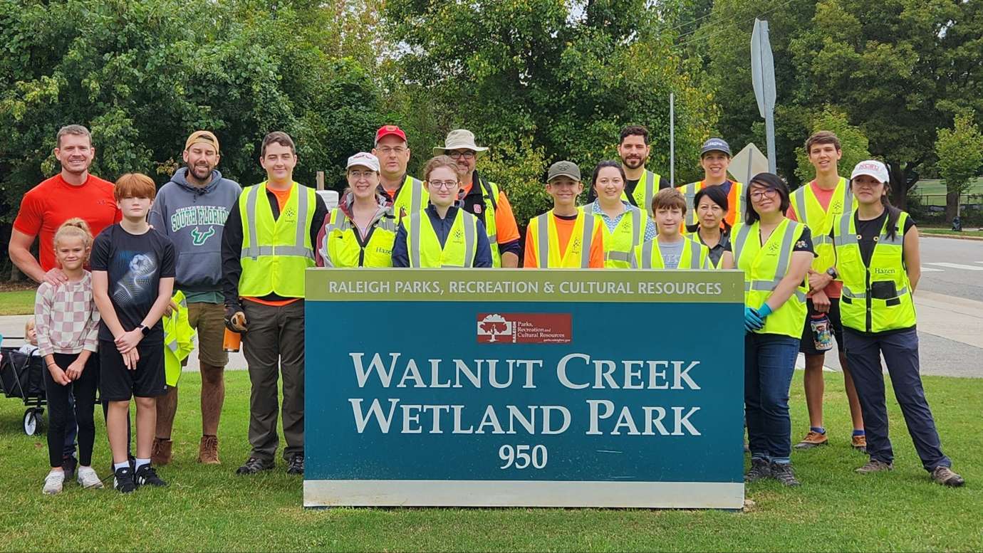 Hazen and Sawyer Cleanup Volunteers