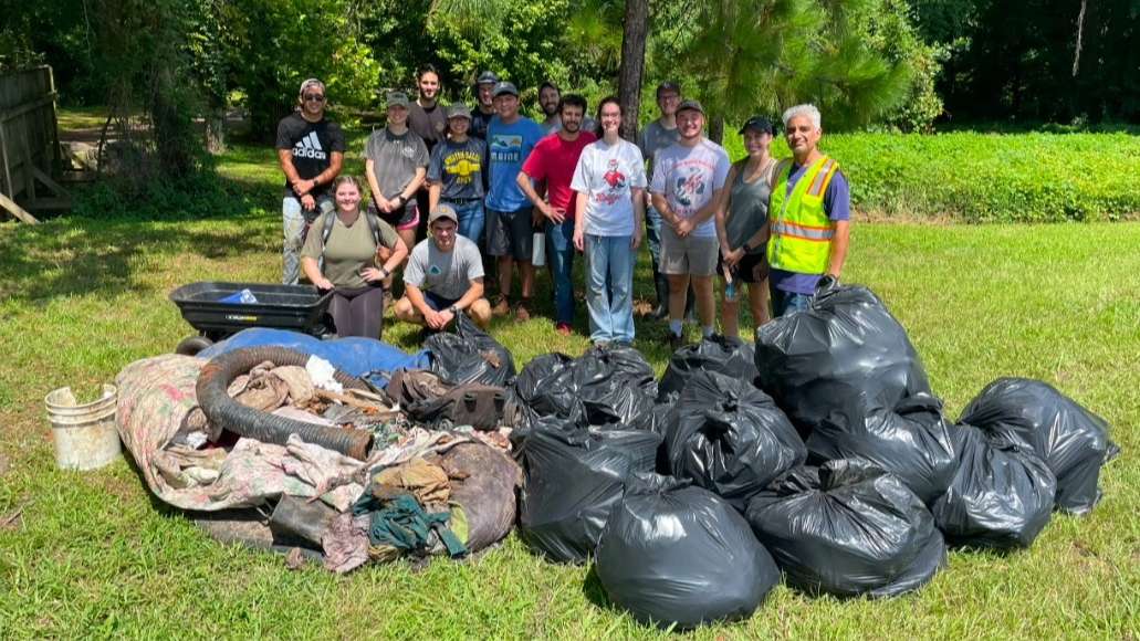 WSP USA Cleanup Volunteers