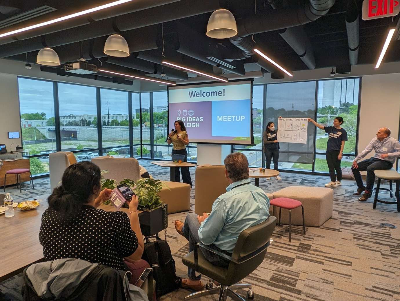 Heather McDougall, Senior Manager of Strategy and Innovation presenting to the Meetup audience